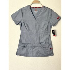 NWT Dickies Women  s XS Gray Scrub Top   EDS Signature V-Neck   Medical Uniform