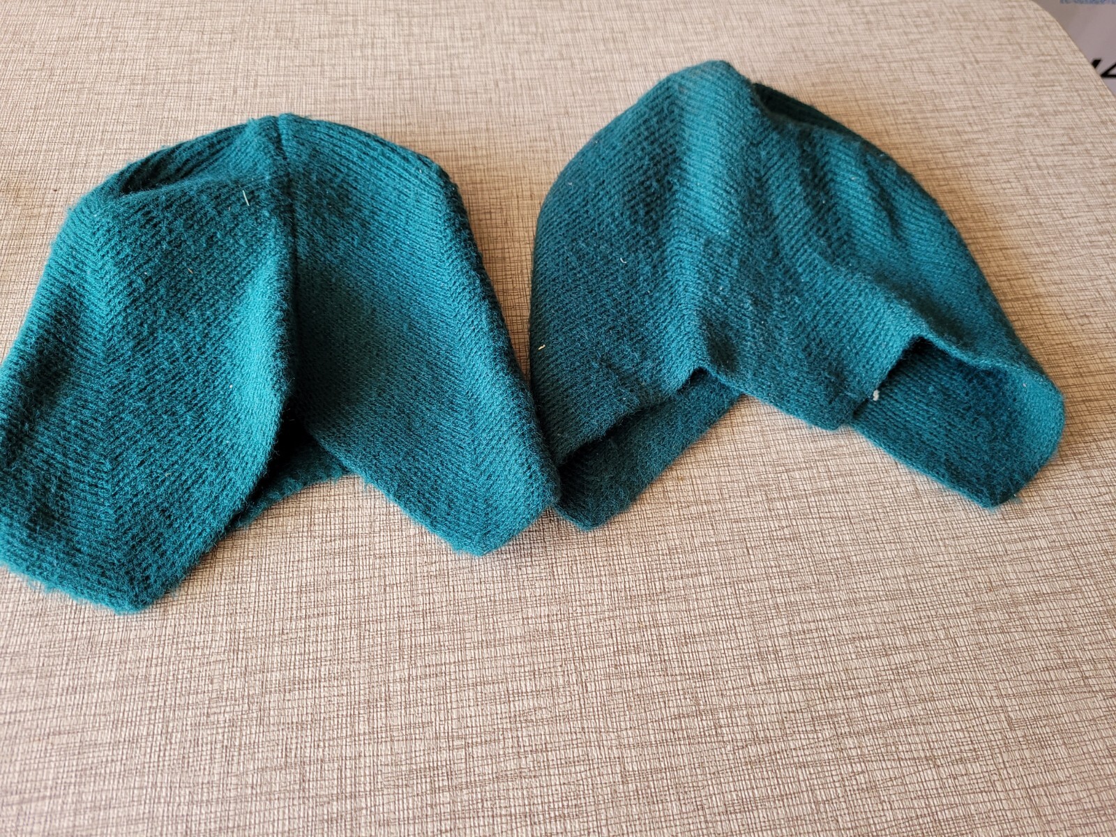 2 Hat Liners Vintage E. D. Bullard Winter 100% Virgin Orlon Green Fitted USA