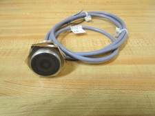 Balluff BES 516-327-E4-Y-01 5 Proximity Sensor BES516327E4Y015