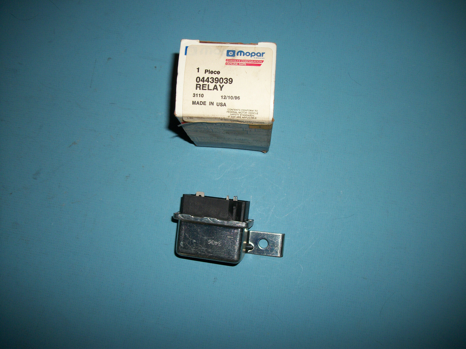 NOS MOPAR A/C Compressor Relay 4439030 USA-Made Genuine Part-image