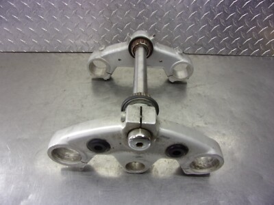 Guric☺︎. 886 A MOTO GUZZI V11 EV 1998 OEM TRIPLE TREE FORK CLAMP STEM