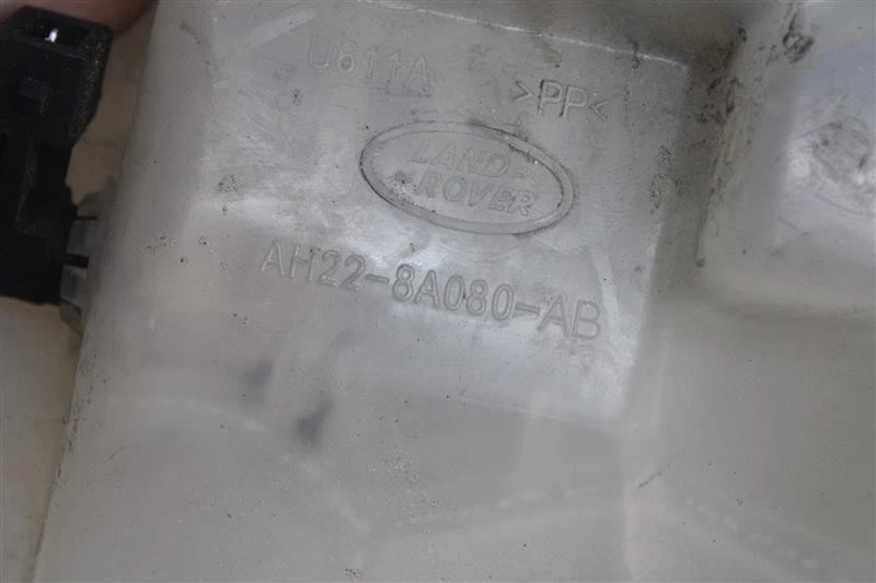 RADIATOR OVERFLOW Land Rover LR3 LR4 Range Rover Sport 2005 05 06 07 08 1149871 Foto 3 de 4