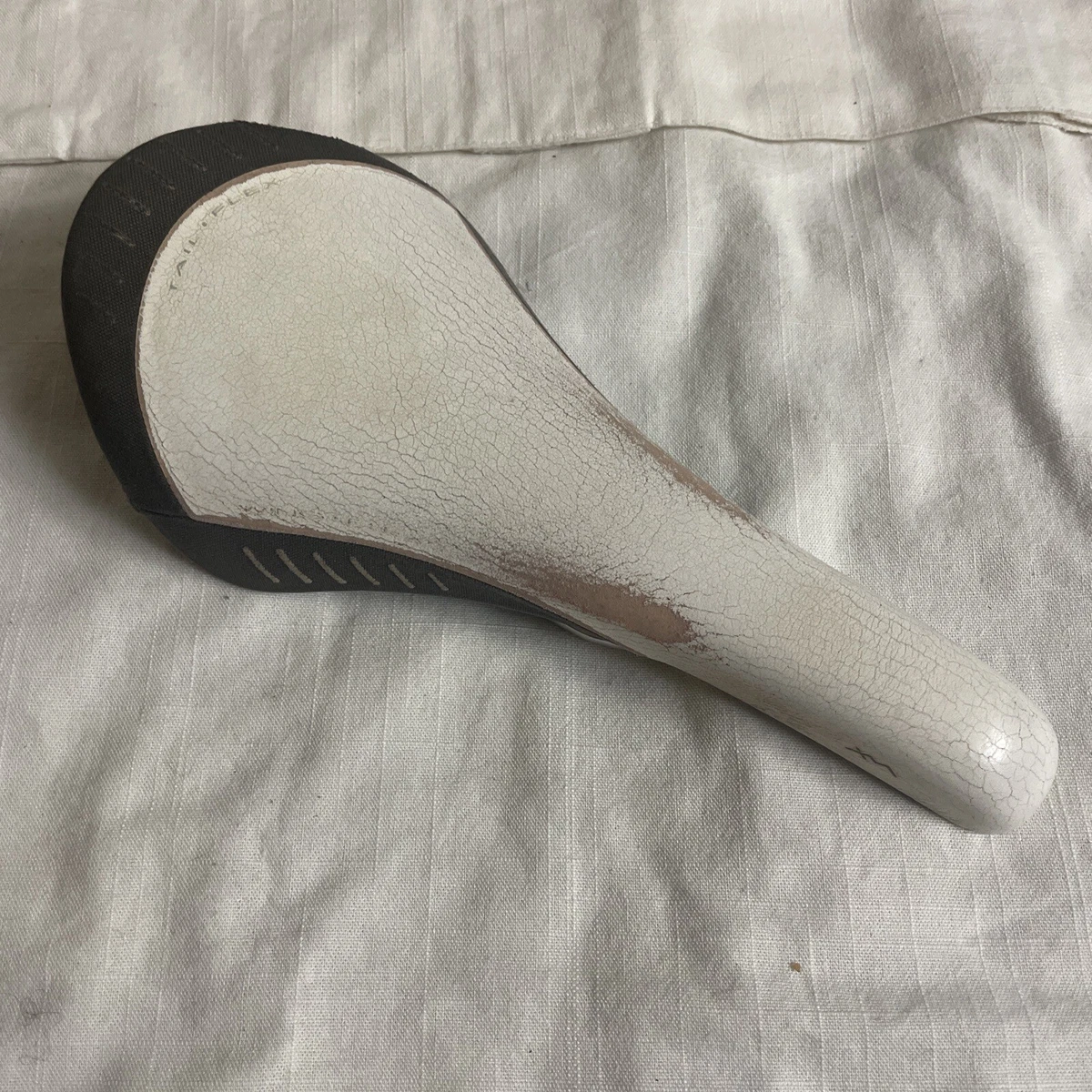 Fizik 2024 road saddle