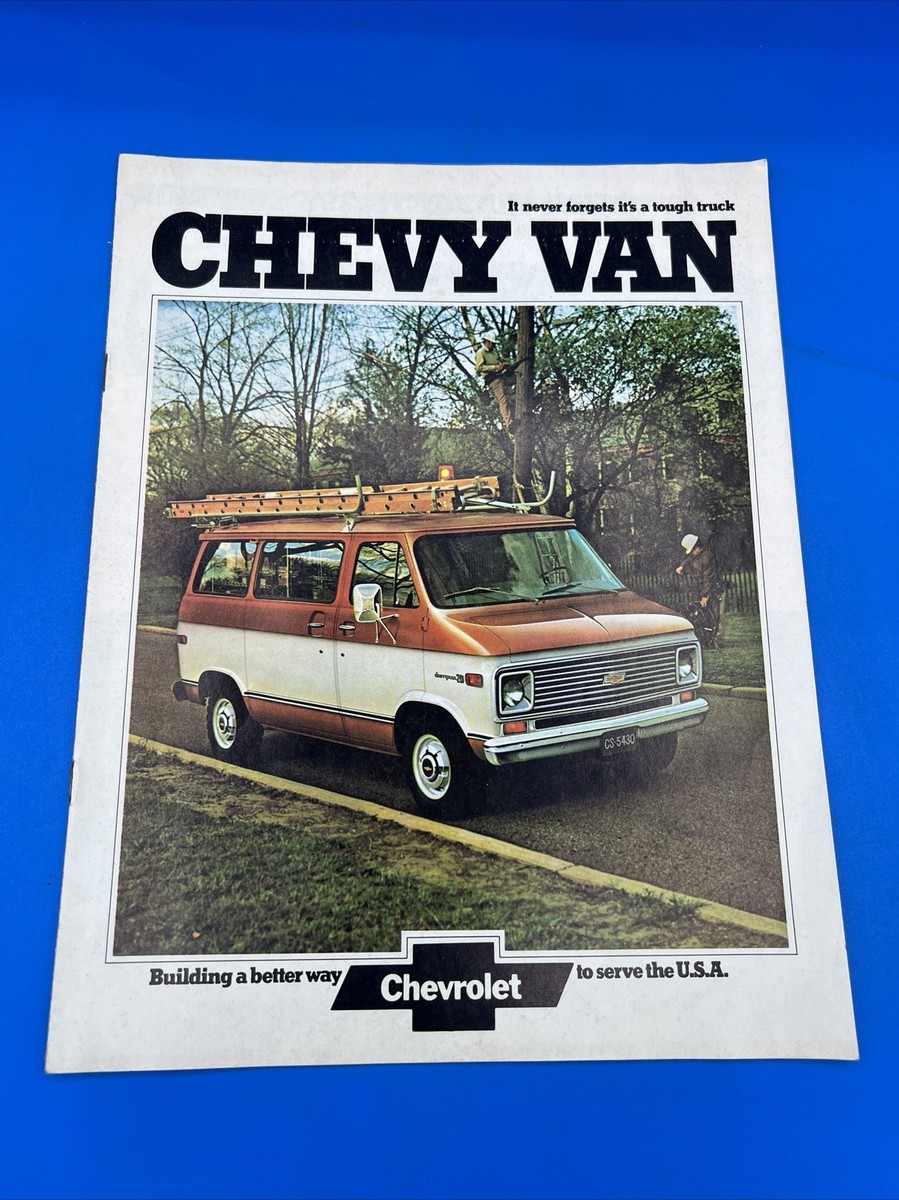 CHEVROLET Chevy Van Sales Brochure 1973/4 #2680 G10 G20 G30