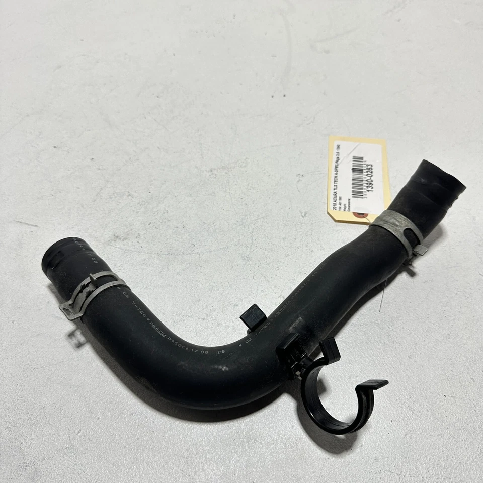 Tubo de manguera superior de refrigeración de radiador 3,5 L Acura TLX 2015-2020 OEM Foto 4 de 4