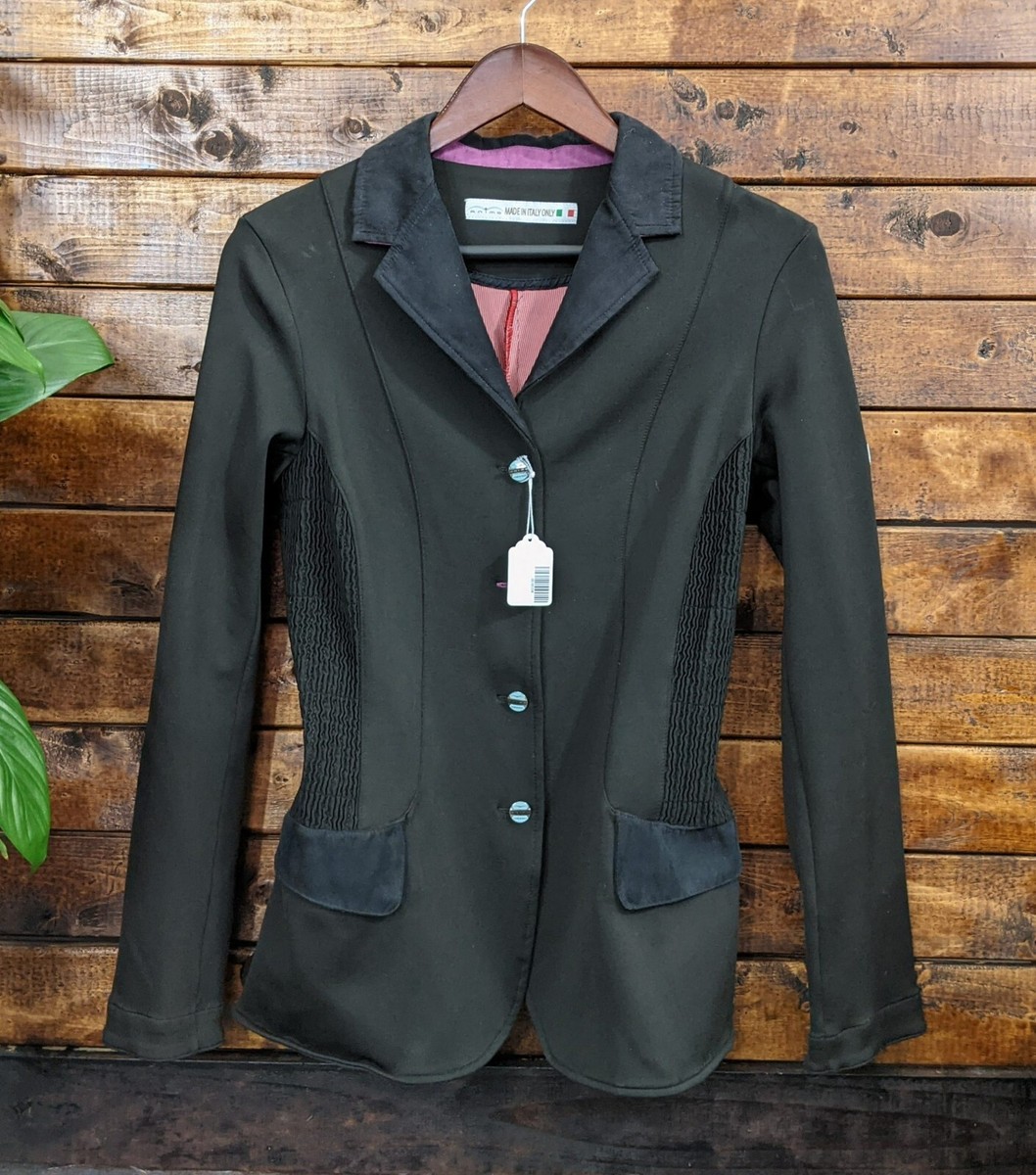Animo Black Show Jacket Size 40