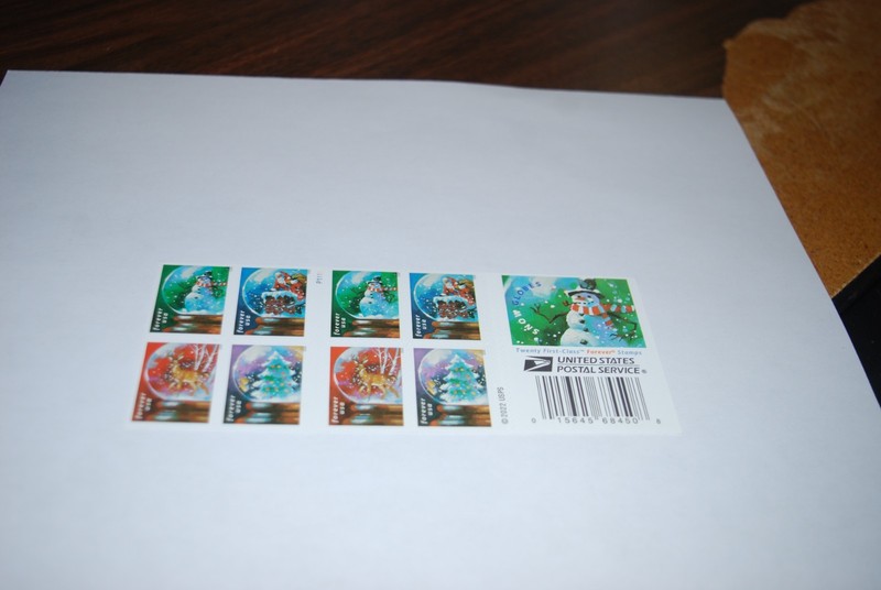 New Book of 20 USPS Forever Stamps---SNOW  GLOBES