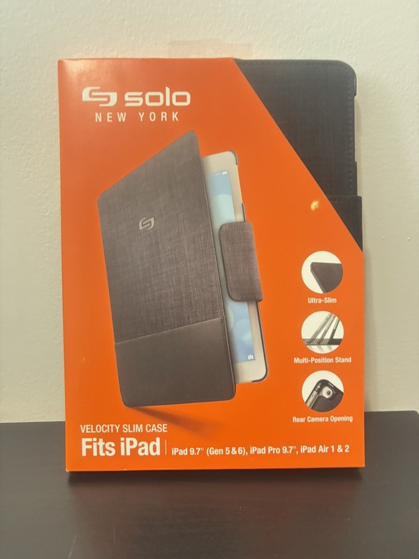 Solo New York iPad Slim Black Case 10.2” W/ Water Protection And Stand