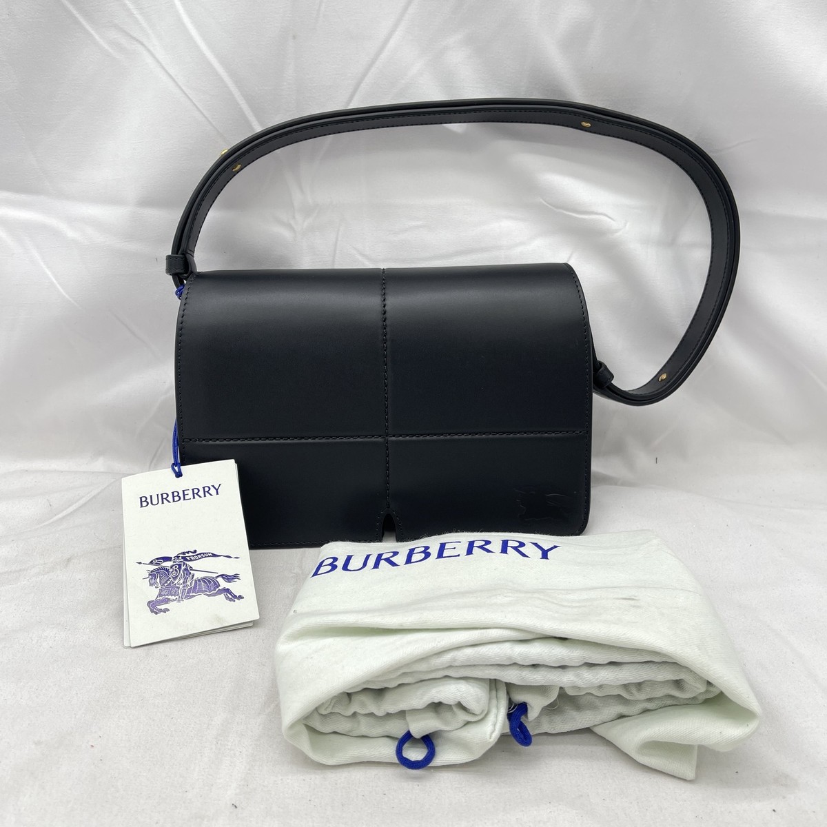 Burberry Womens Snip Shoulder Bag Leather 8088916 Black