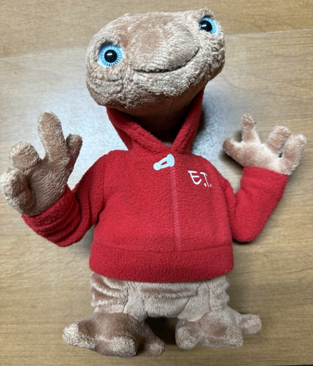 Universal Studios ET Extra Terrestrial Plush Doll Red Hoodie Sweatshirt 8