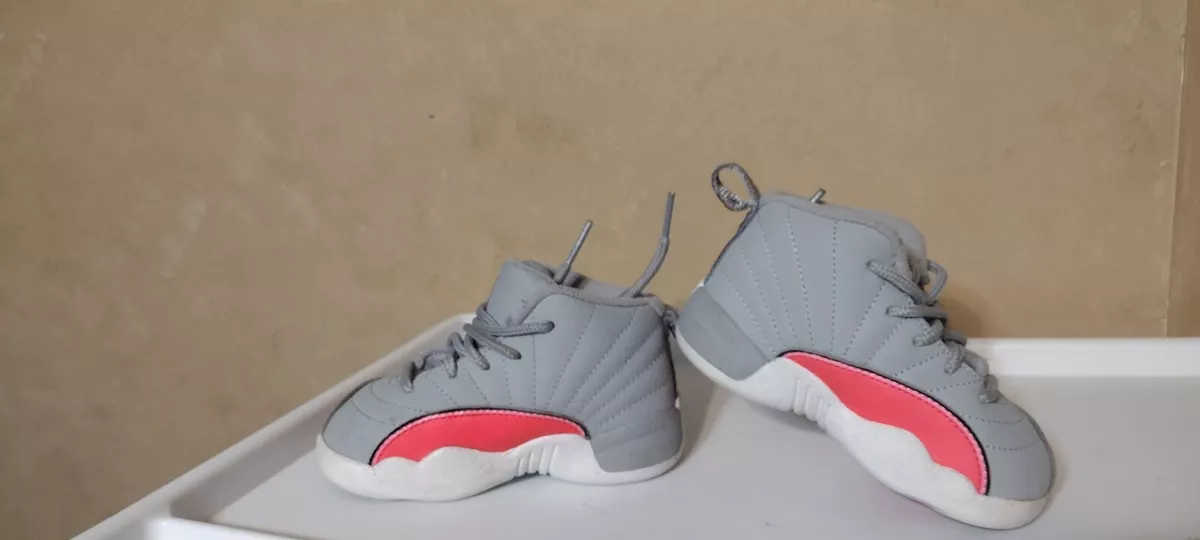 Jordan 12 shop baby pink