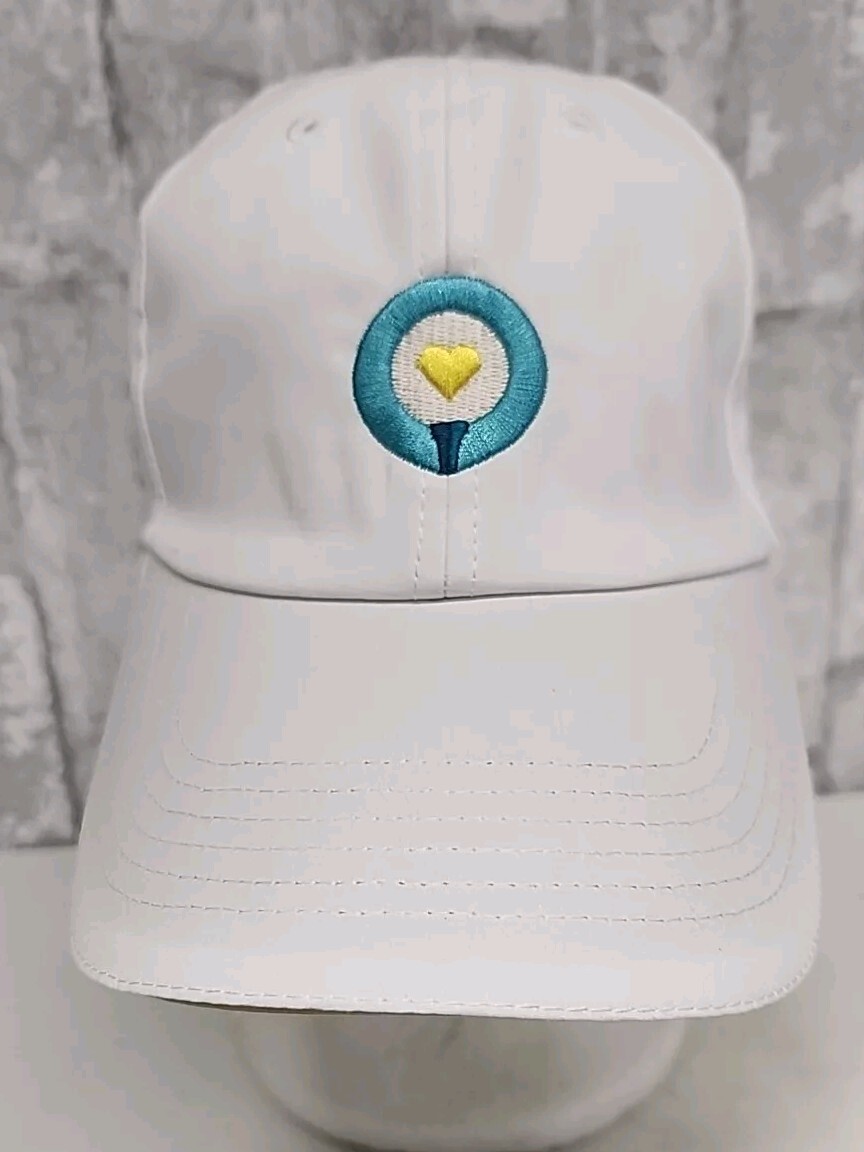 Casquette Blanche Homme & Femme - Chic, Élégante, Style Haut de Gamme