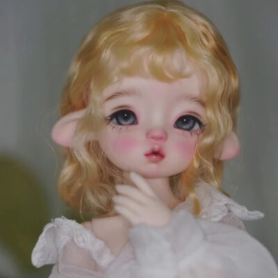 BJD Doll 1/6 SD Jointed Bare with Face Makeup Delicate Delicate and Cute Girl