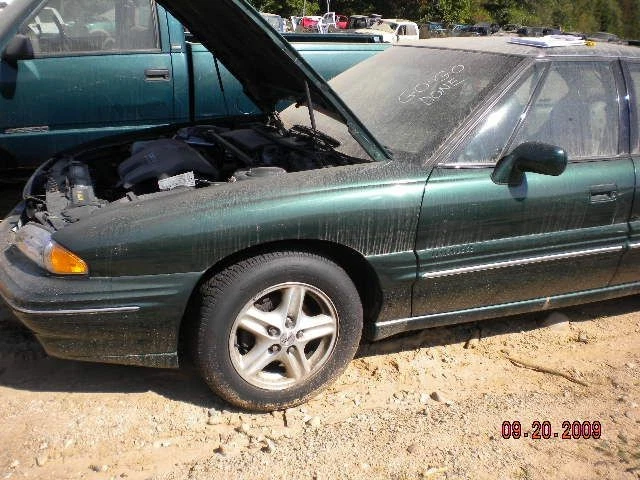 转角/公园灯雾驱动保险杠安装 SLE 适合 92-99 BONNEVILLE 9798456 — 第 2/4 张图片