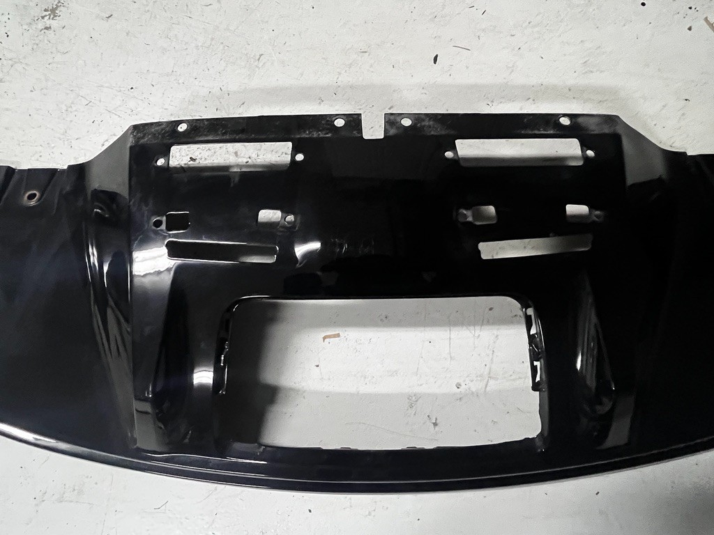 Audi  R8 rear lower diffuser / First Generation