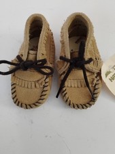 Minnetonka Infant Toddler Size 1 Fringe Bootie Moccasins With Added Traction