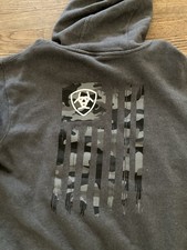 Ariat Men's Small Camo Flag Logo Pullover Hoodie Sweatshirt Gray Outdoors