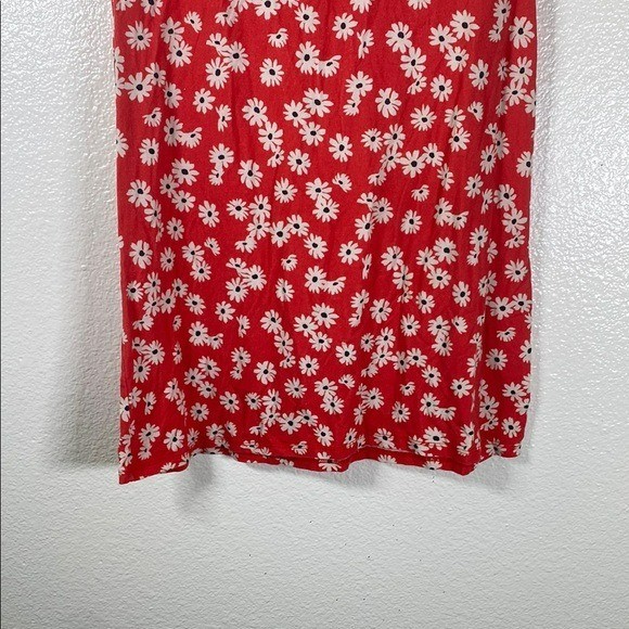 Picture 2 of 12