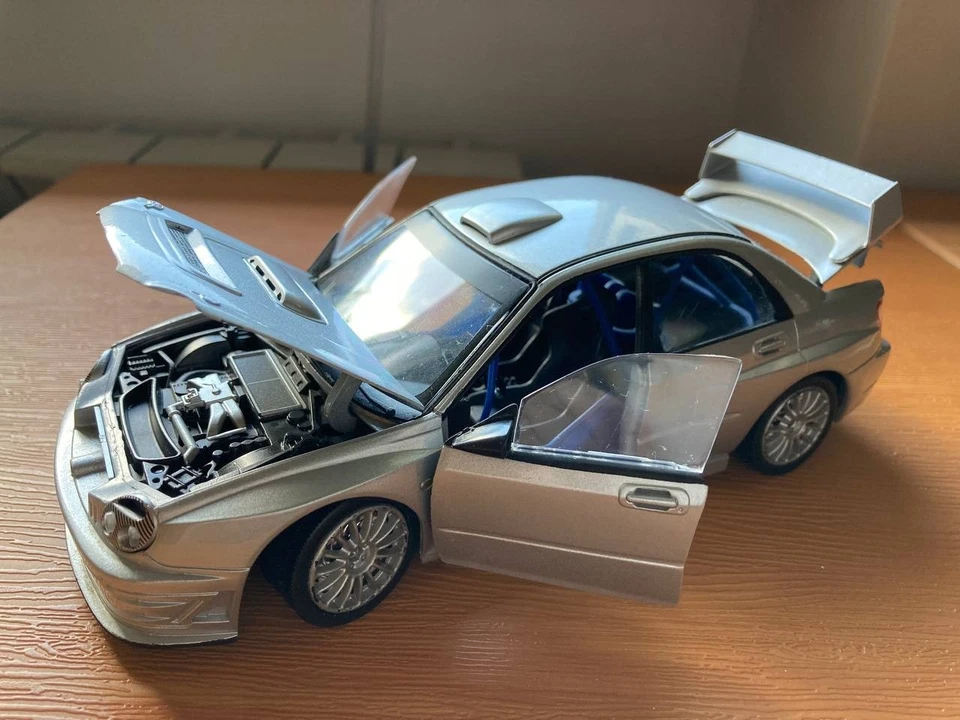 Modellino Subaru Impreza WRC 1:24 – Hongwell – Argento – Diecast - Immagine 2 di 4