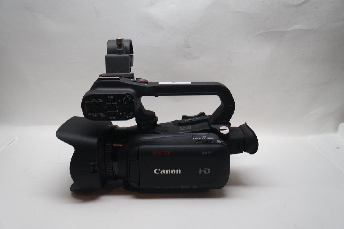 Canon キャノン XA10 ハンドルユニット付き ジャンク 中古ジャンクCanon XA10 業務用ビデオカメラ（XLRハンドル