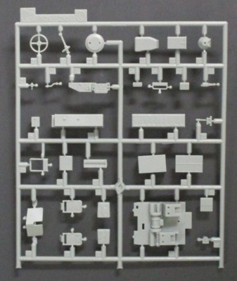 Dragon 1/35 Scale Sd Kfz 252 Leichter Pz Bef Wg Parts Tree C from Kit No. 6571