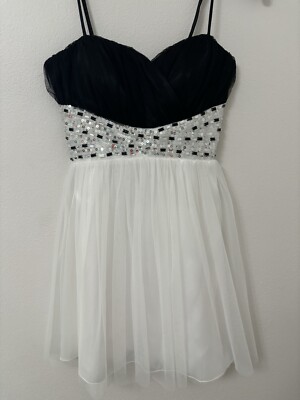 slim fit dress slacks Black and White Ruffled Homecoming Dress Spaghetti Strap Graduation Dr –  Viniodress main image 1