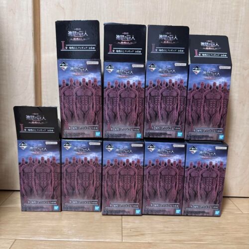 Set Completo Ichiban Kuji Attack on Titan - Le Figurine Rumbling dal Giappone - Foto 3 di 8