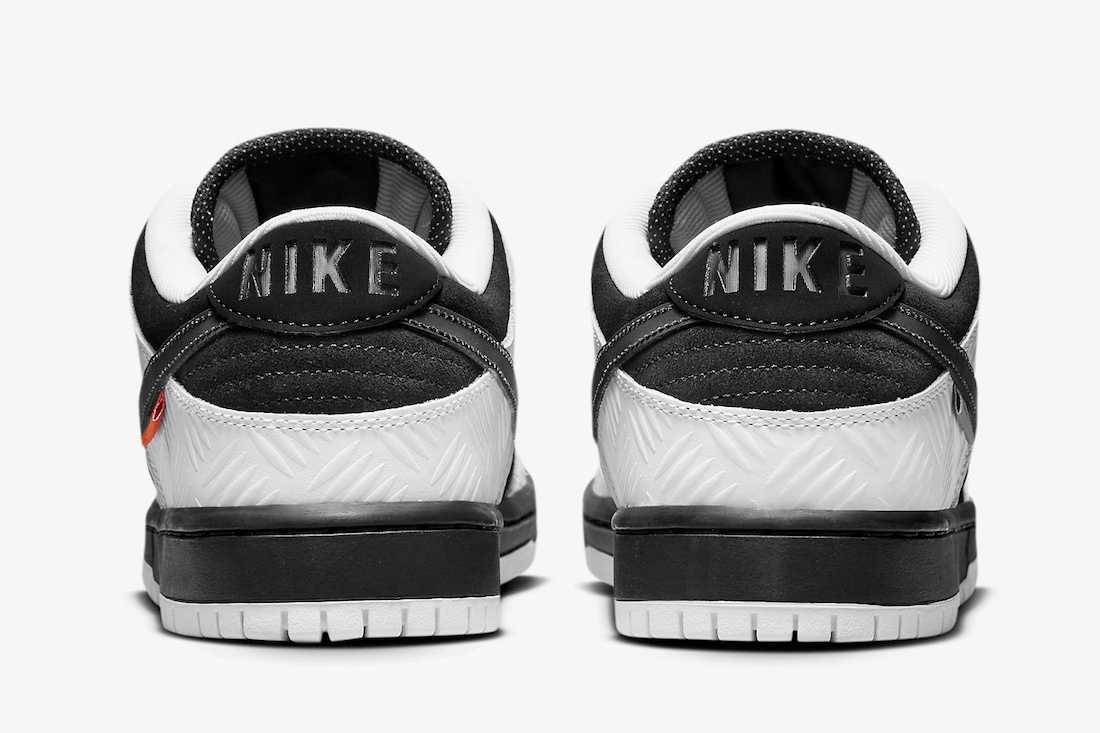 TIGHTBOOTH × Nike SB Dunk Low Pro QS Black & White FD2629