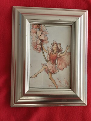  Cicily M. Parker Fee gerahmter Druck. 17 x 22 cm, silberner Metallrahmen. Vintage