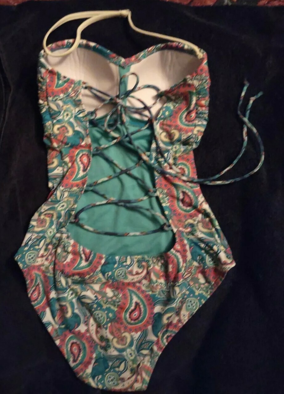 Picture 1 of 12
