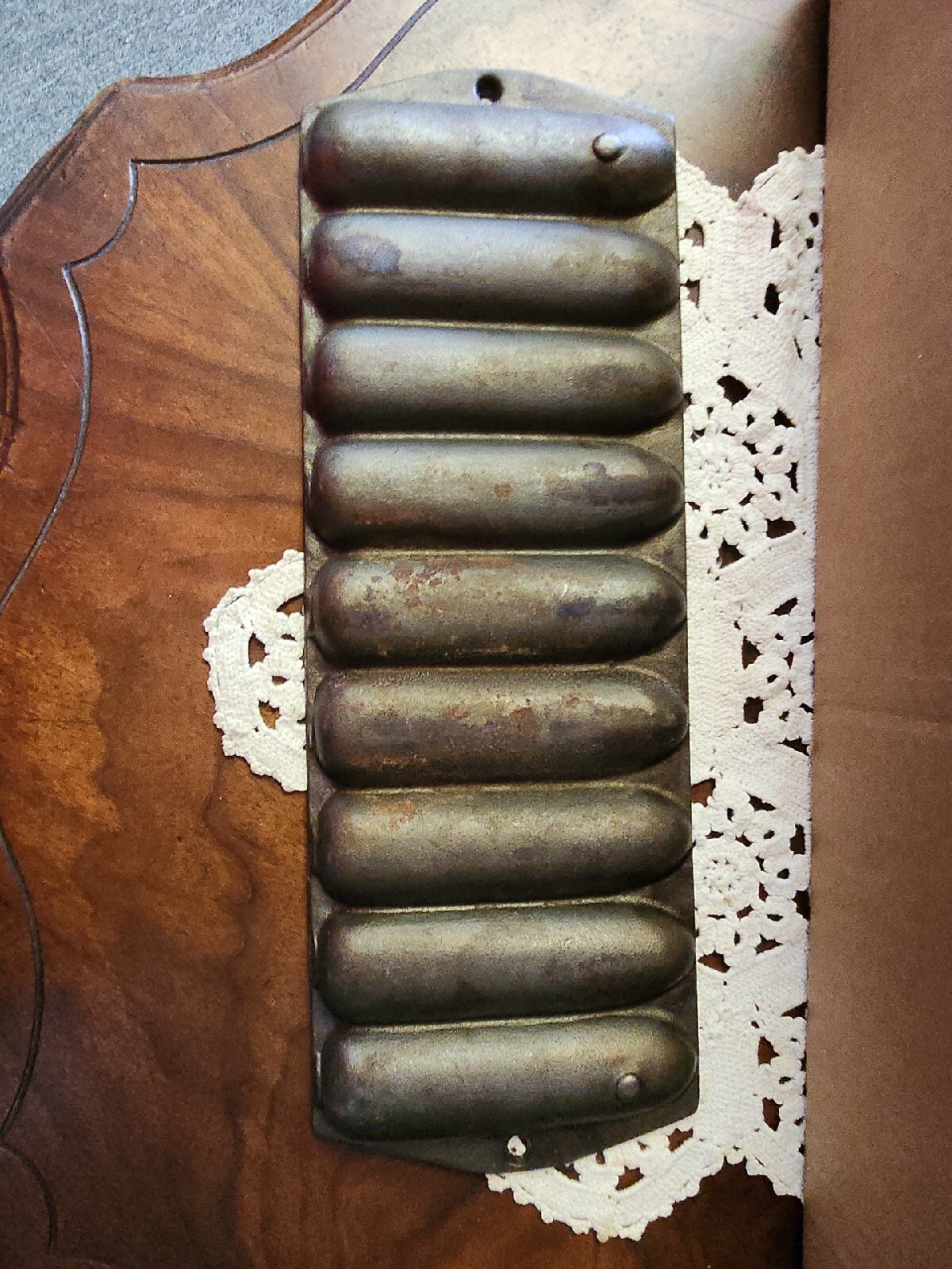 Vintage Cast Iron Corn Bread Stick Pan 9 Ears Corn Muffin Mold Unmarked