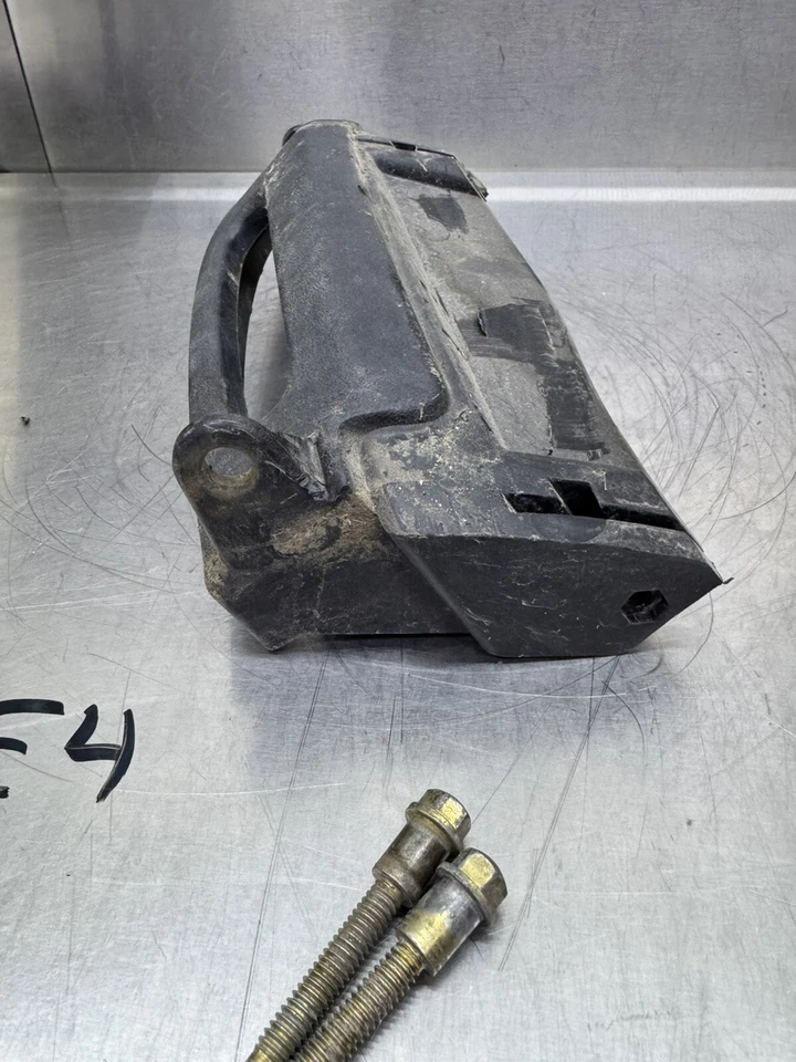 98 99 00 Arctic Cat Capucha Bisagra Nariz Parachoques ZR ZL Z 700 600 500 440 370 Montaña Foto 3 de 4