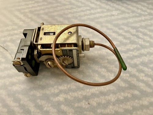 NOS Allen Bradley 836-AH23-NKCHS-12 5HP 115VAC 1HP 230VAC Neu Regal Gebrauchsspuren AB - Bild 3 von 6