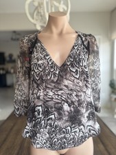 Of Two Minds Silk Feel Blouse Size S 3/4 Sleeve V-Neck Made in USA