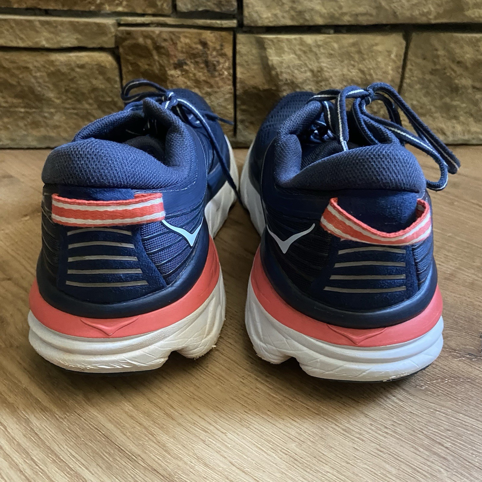 Hoka One W Bondi 7 Women's Size 9.5 Running Athletic Shoes Blue 1110519 Bibbl thumbnail 2