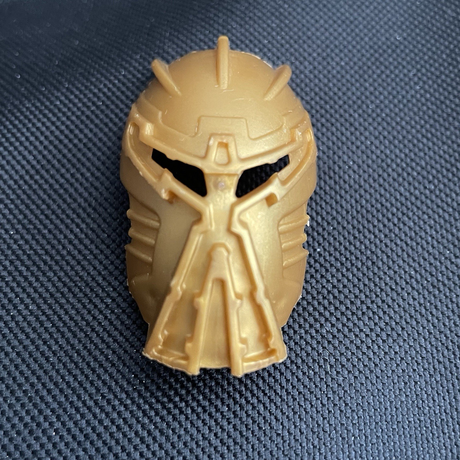 LEGO Bionicle Pearl Gold Mask Of Life / Ignika Kanohi Mask | 60936 | 8998 | VGC