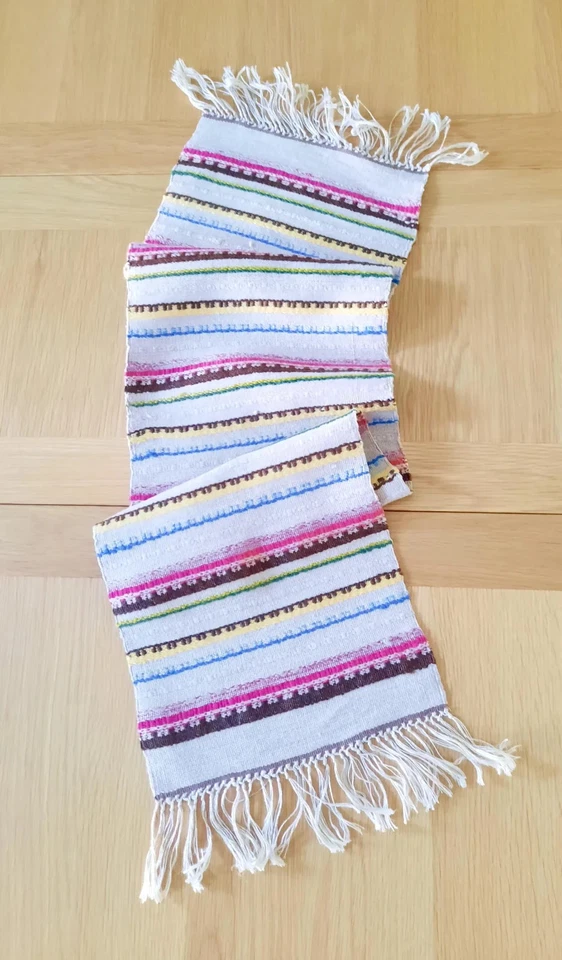 Vintage Scandinavian woven table runner - Image 2 of 4
