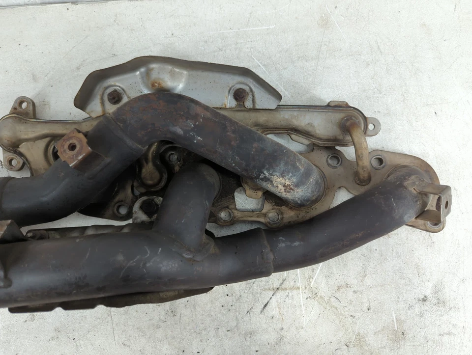 Colector de escape turbocompresor Toyota Tundra 2007-2021 con turbocompresor W5O6L Foto 2 de 4