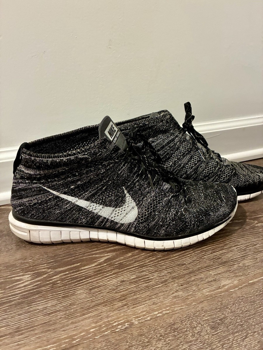 Nike Flyknit Chukka Black White Lightweight Breathable Mid Top