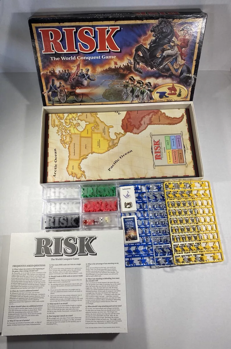 RISK The World Conquest Game Complete 1999 EDITION War Board game