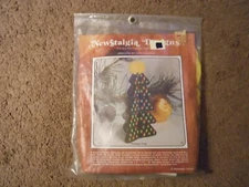 VTG NEWSTALGIA DESIGNS YARN KIT 1978 HOLIDAY TREE LINDA PALMER 