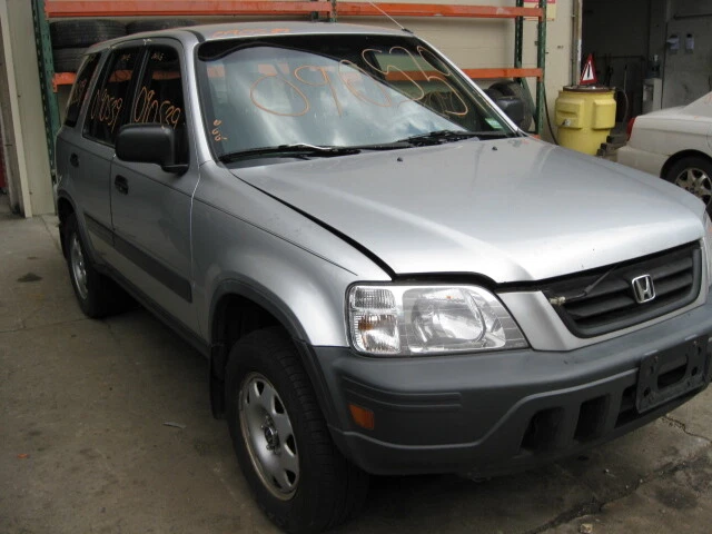 Used Windshield Wiper Motor fits: 1998 Honda Cr-v  Grade C - Image 4 of 4