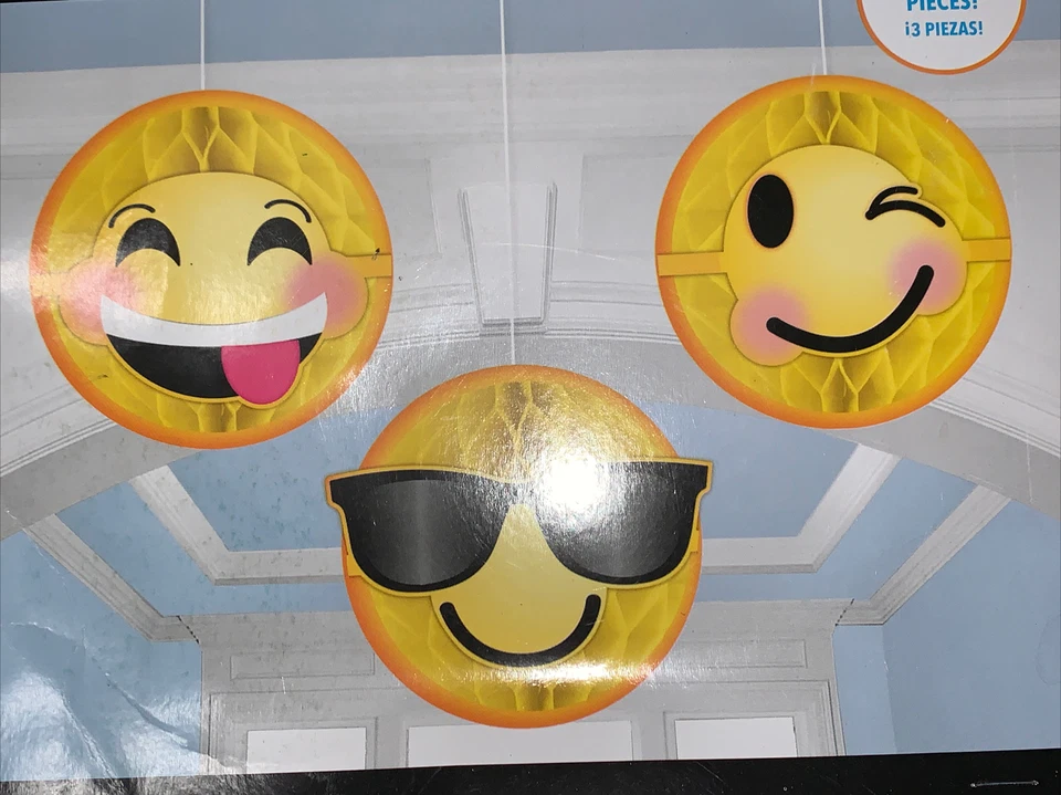 EMOJI LOL DECORACIONES DE PANAL (3) ~ Suministros de fiesta de cumpleaños colgantes amarillo Foto 2 de 3