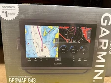 Garmin GPSMAP® 943 Chartplotter GN+  010-02366-60