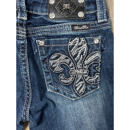 Miss Me Girls fleur de lis rhinestone capri jean 16 - Picture 4 of 7