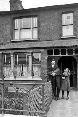 nzz-91 House View, 147 Upper Wickham Lane, Welling, London. Foto