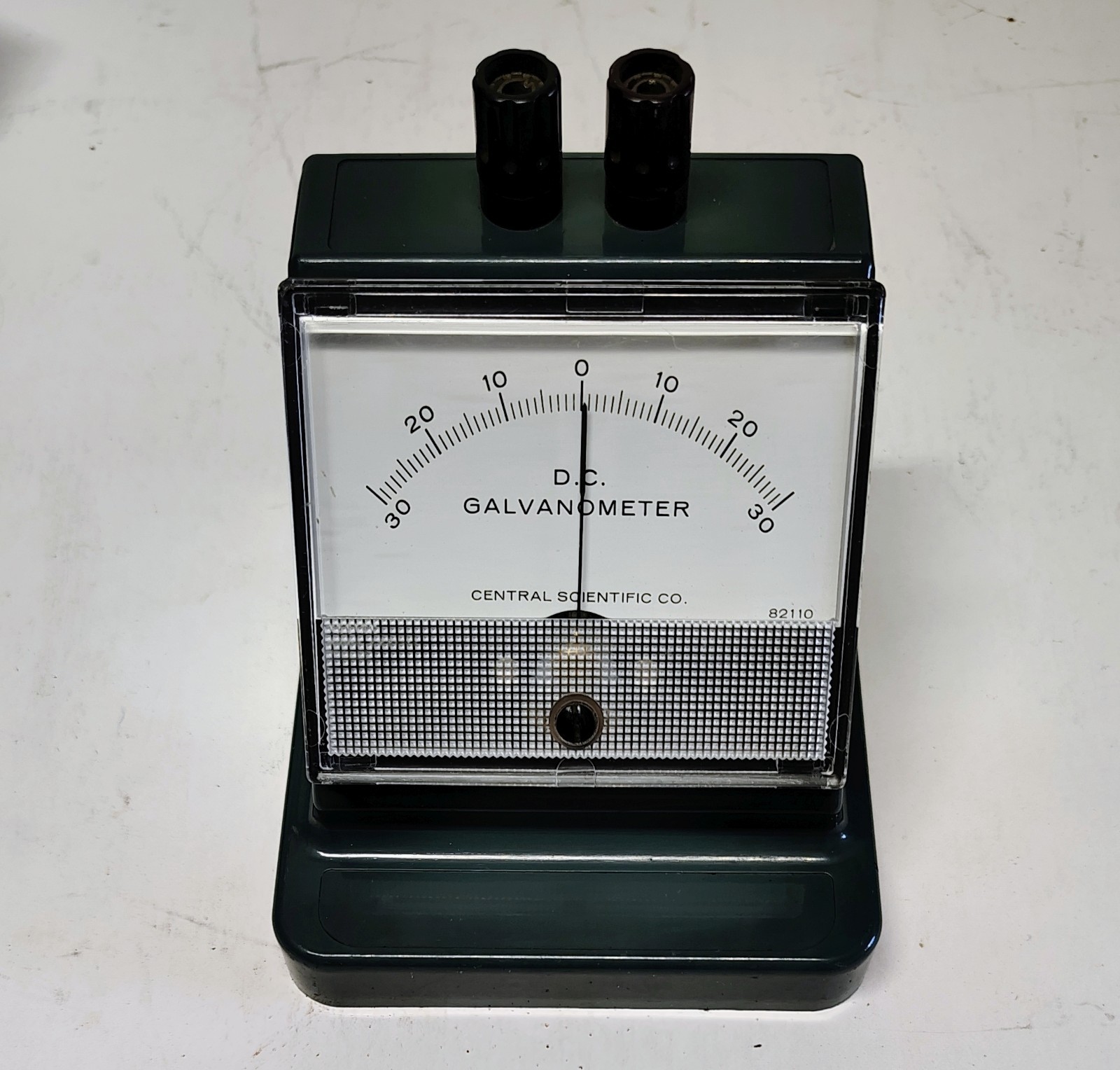 Vintage Central Scientific Company D.C. Galvanometer Model # 82110 Green