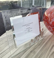 5th Wedding Anniversary Gift Photo Frame Landscape Peg (Flower)