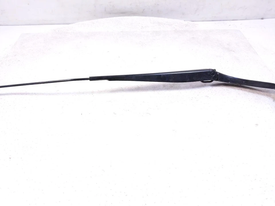 Brazo limpiaparabrisas pasajero derecho Ford Explorer 2020-2025 Lb5z-17526-A Foto 2 de 4