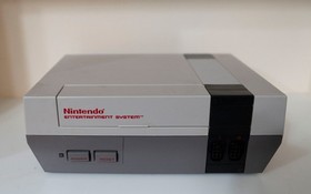 NES Nintendo Action Set Box Console Grey Zapper CIB Tested Mario Bros/Duck Hunt